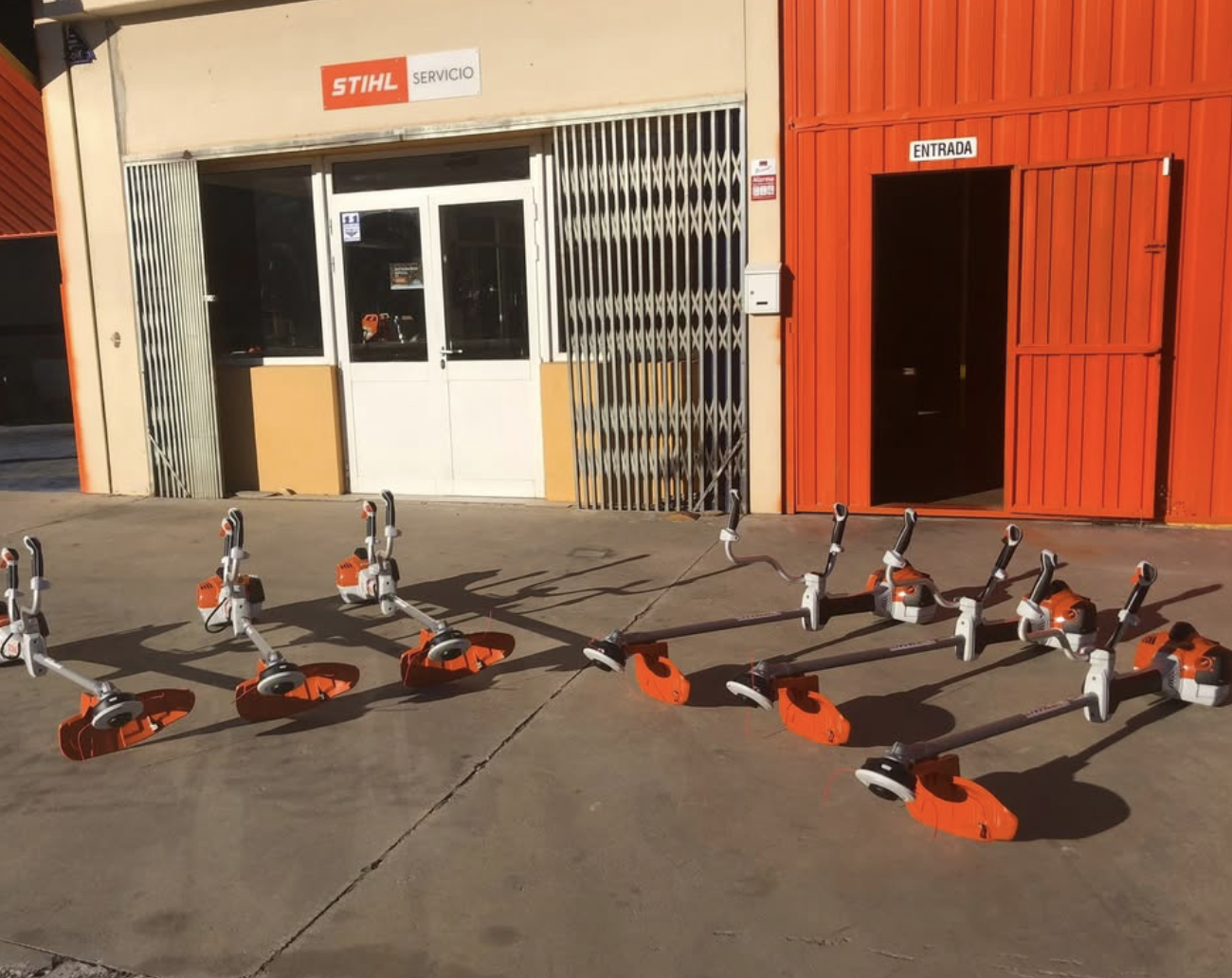 Contratar empresa para reparar desbrozadoras en Zaragoza, La Puebla de Alfindén…